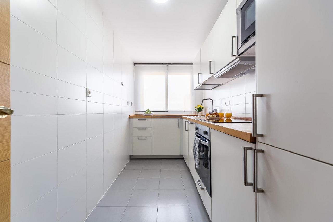 Modern Beach Apartment Valparaiso With Parking Màlaga Exteriér fotografie