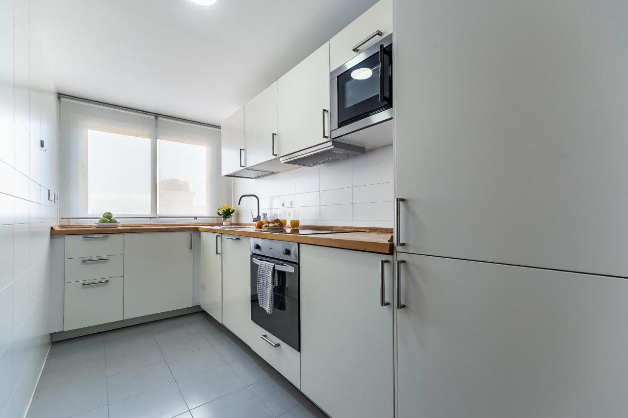 Modern Beach Apartment Valparaiso With Parking Màlaga Exteriér fotografie