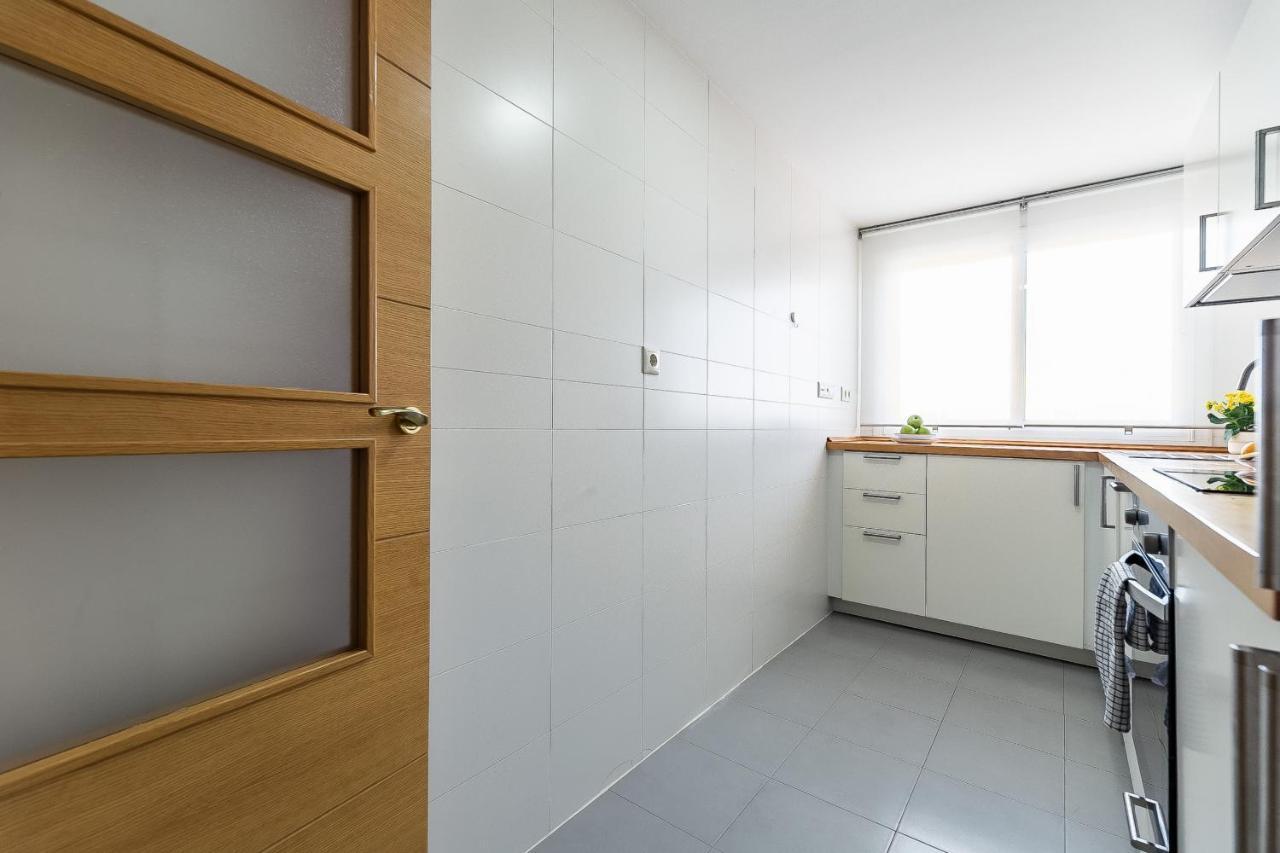 Modern Beach Apartment Valparaiso With Parking Màlaga Exteriér fotografie